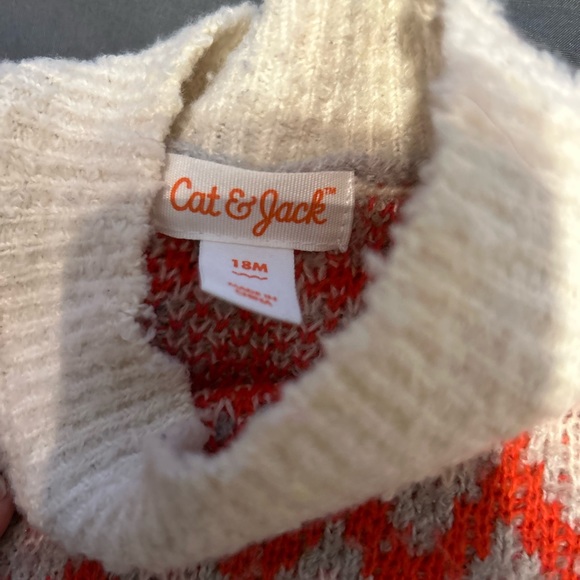 Cat and Jack scoopneck, red gray and cream sweater size 2T - Picture 2 of 2